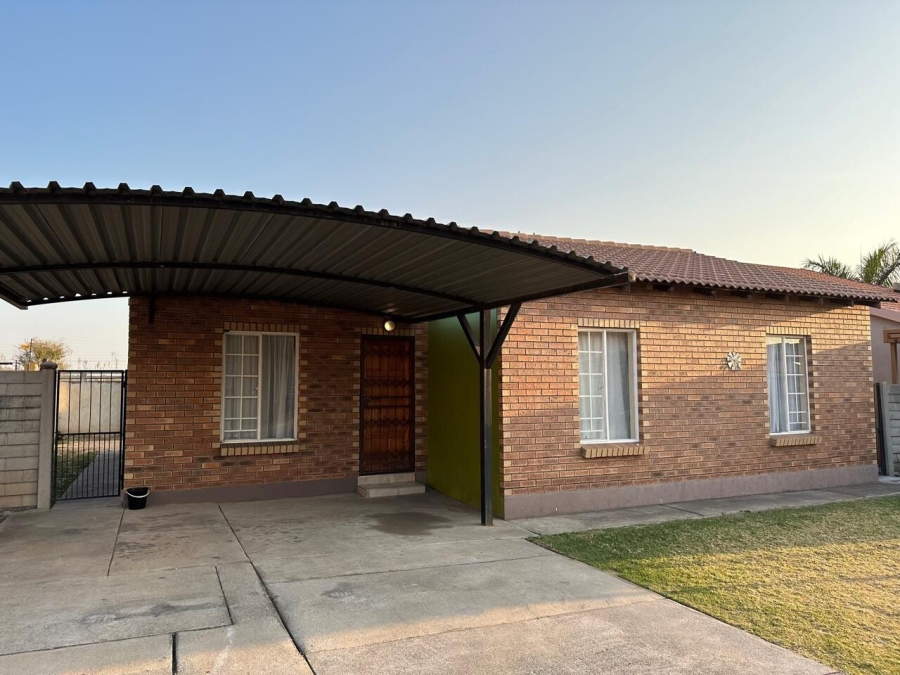 3 Bedroom Property for Sale in Waterkloof East North West